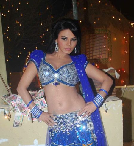 Meet Rakhi Sawant in a new slender avataar